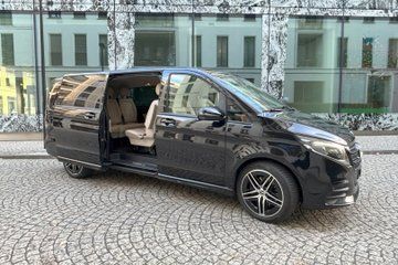 Private Transfer from Arosa to Zurich Airport