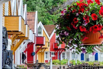Bergen and Modalen Hidden Fjord Hike Picnic and Waterfalls Tour