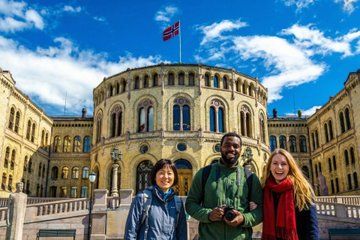 Central Oslo Guided Walking Tour with a Local Guide