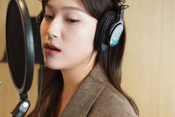 The Debut Seoul Kpop Vocal Recording Experience
