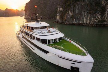 Hera Luxury Cruise 1 Day Experience in Ha Long and Lan Ha Bay