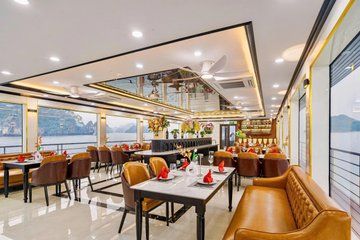 Diamond Era Luxury Halong Bay Day Trip with Jacuzzi & Kayaking