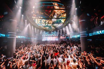 Las Vegas Two Day VIP Pool Party and Nightclub Experience