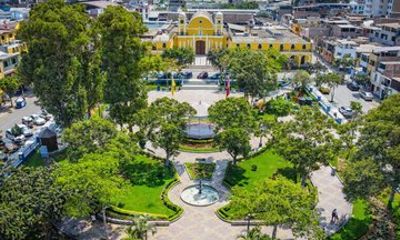 Tour Santuario de Pachacamac y Barranco