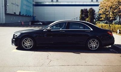 Departure Transfer: Hollywood Beach to Airport FLL by Sedan Car