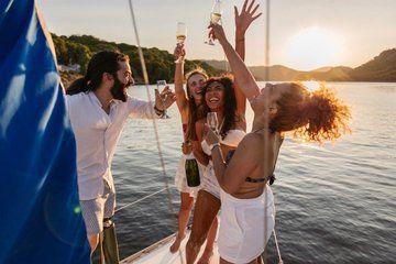 All-Inclusive Yacht Party Boca Chica - Open Bar, Food & Swimming