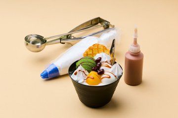 DIY Realistic Japanese Matcha Parfait Memo Clip in Osaka