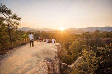 Pai Canyon Sunset Private Tour with Hot Spring Bamboo Bridge