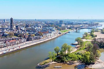 Private Shore Tour: Arnhem Battle of WWII Guided Tour