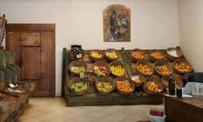 Nafplio Greek Cooking Class, Market Visit and Lunch