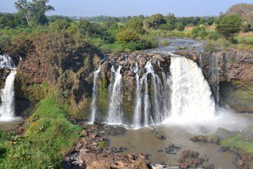 2-Day Bahir Dar & Lake Tana Tour: Monasteries, Blue Nile Falls