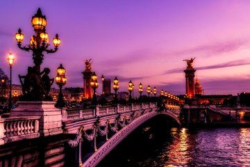Paris Seine River Sightseeing Cruise with Audio Guide