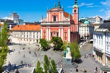 Ljubljana Walking Tour and River Boat Cruise