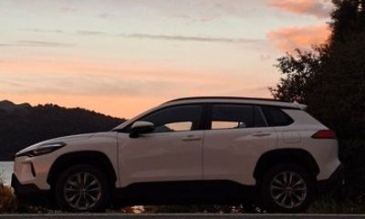 Private Transfer between Bariloche Airport and Centre