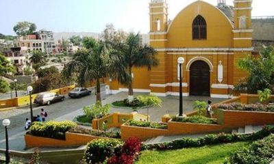 Explore Pachacámac Sanctuary and Barranco District Tour