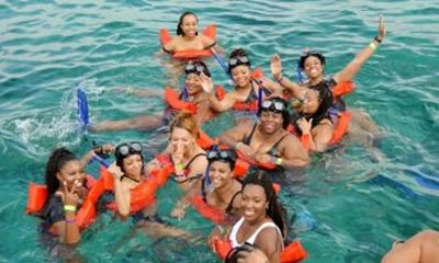 Negril: Family Sunset Catamaran Cruise Snorkeling & Ricks Cafe