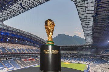 FIFA World Cup Shuttle to SoFi with LAX Hotel Pickup and Drop Off