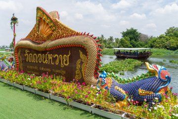 Donwai Floating Market Dragon Temple and After the Rain Tour