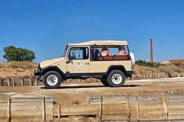 Jeep & Boat – History & Nature