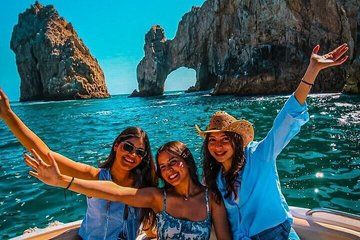 Sunset in Cabo life Private Yacht in Los Cabos 10 PAX 3 HRS