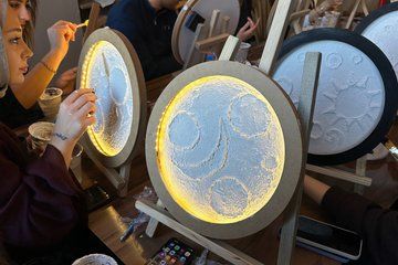 Moonlight Relief Artwork Workshop in Istanbul