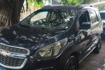 Private GIG Minivan Transfer to Copacabana or Ipanema