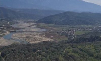 Dardha Lakes Day Trip from Berat with Picnic Lunch