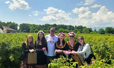 Rose Valley Full Day Tour During Rose Festival