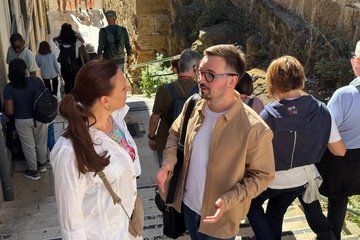 Lisbon Alfama Walking Tour with Coffee and Ginja Tasting