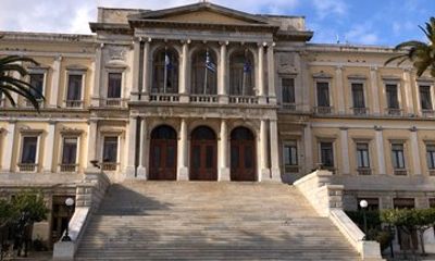 Ermoupoli Walks: Hidden Gems & Local Vibe