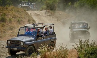 Godzilla Jeep Safari