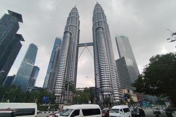 Discover Kuala Lumpur Full Day City Highlights Tour
