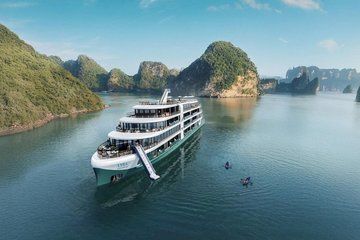 2-Day Luxury Escape on Lyra Grandeur Cruise