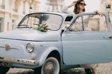Private Vintage Car Photoshoot in Paris with Photographer