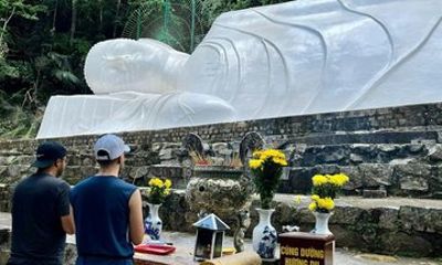 Mui Ne: Phan Thiet City, Cham Tower, Ta Cu Mountain, Lying Buddha