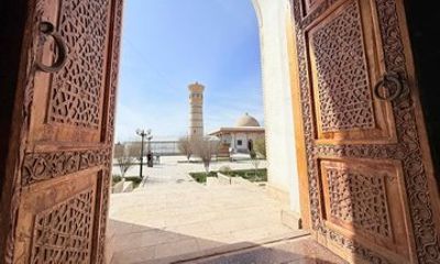 Bukhara: Seven Pirs Private Guided Tour with Transportation