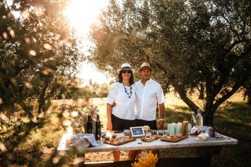 Olive Oil Tasting Experience A Journey of Flavors and Aromas