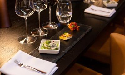 Cultural Connections Canapés and Wine Experience in Adelaide