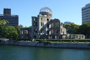 Historic Hiroshima By Private Vehicle or Public Transport