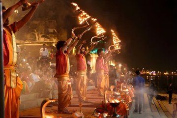 7 Days Uttar Pradesh Spiritual Tour from Lucknow