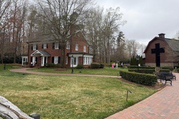 From Charlotte Half Day Billy Graham Gallery Tour