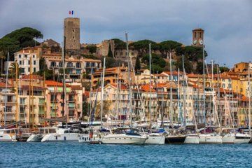 Private tour by electric car Cannes Antibes St Paul de Vence