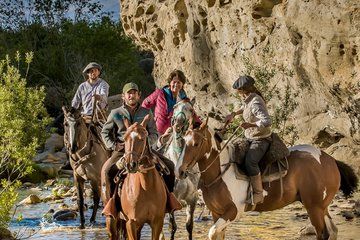 Calafate : Patagonian Riding and Lunch Experience