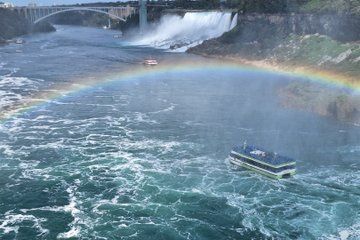 Niagara Falls Skylon Tower Trail and Boat Tour Seasonal