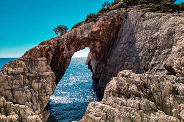 Zakynthos Private Scenic Photo Tour Bochali and Korakonisi Cliffs