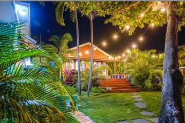 Ocho Rios Private Villa Seaside Dining Experience