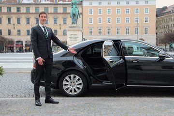 Speed Sky Zugspitze and Eibsee Full Day Private Tour from Munich