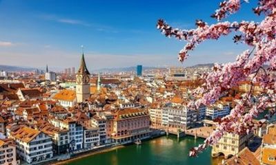 Private Day Tour from Zurich to Interlaken with Scenic Stops