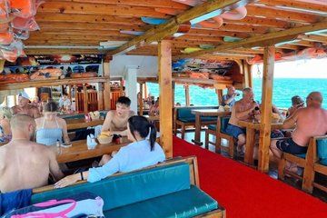 Alanya Relax Boat Tour with Lunch Soft Drinks and Swimming Breaks