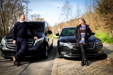 Private Transfer Prague ↔ Vienna via Krumlov & Wachau/Mauthausen